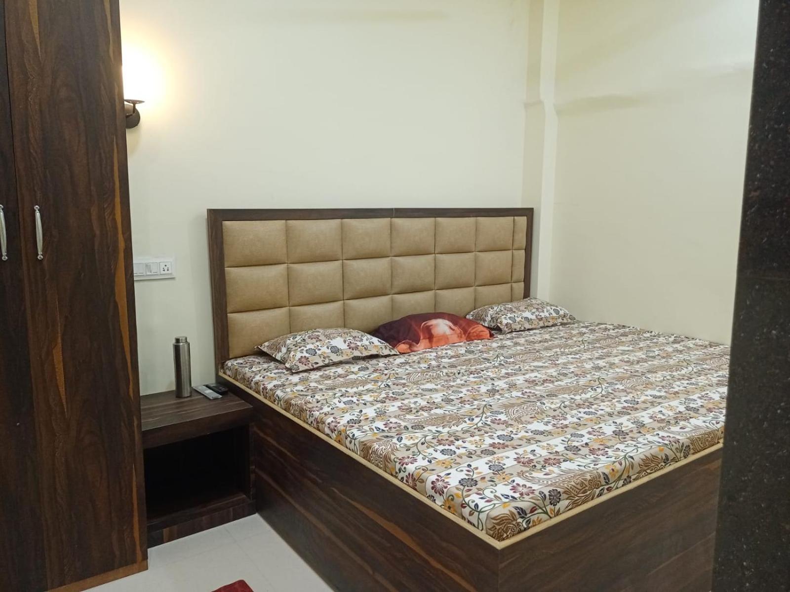 דאוגהאר Chinta Haran Rest House מראה חיצוני תמונה